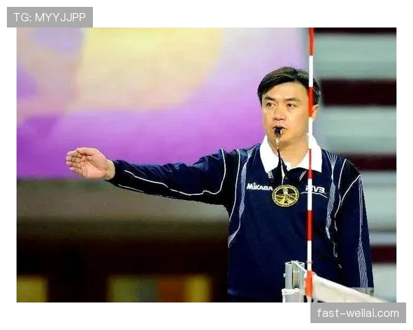 裁判在比赛中具体承担哪些规则执行与判罚职责